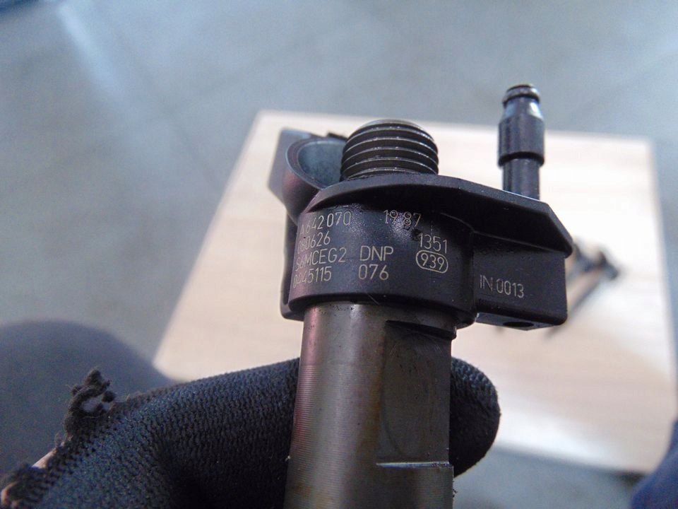 фото №3, Mercedes r-klasa w251 3.0 v6 cdi форсунки a6420701987