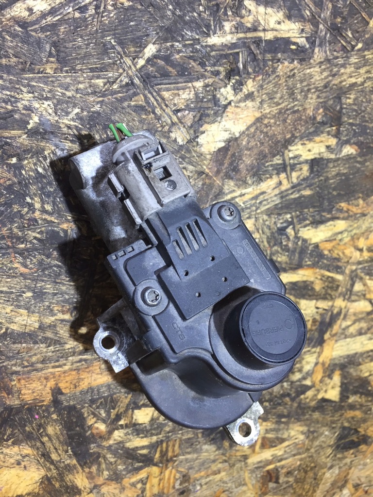 фото №5, Audi q7 4l 4.2 tdi клапан egr 057131501e