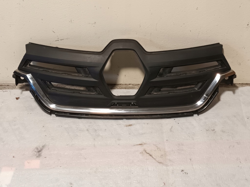 фото №1, Решётка радиатора renault kangoo iv e-tech решётка радиатора