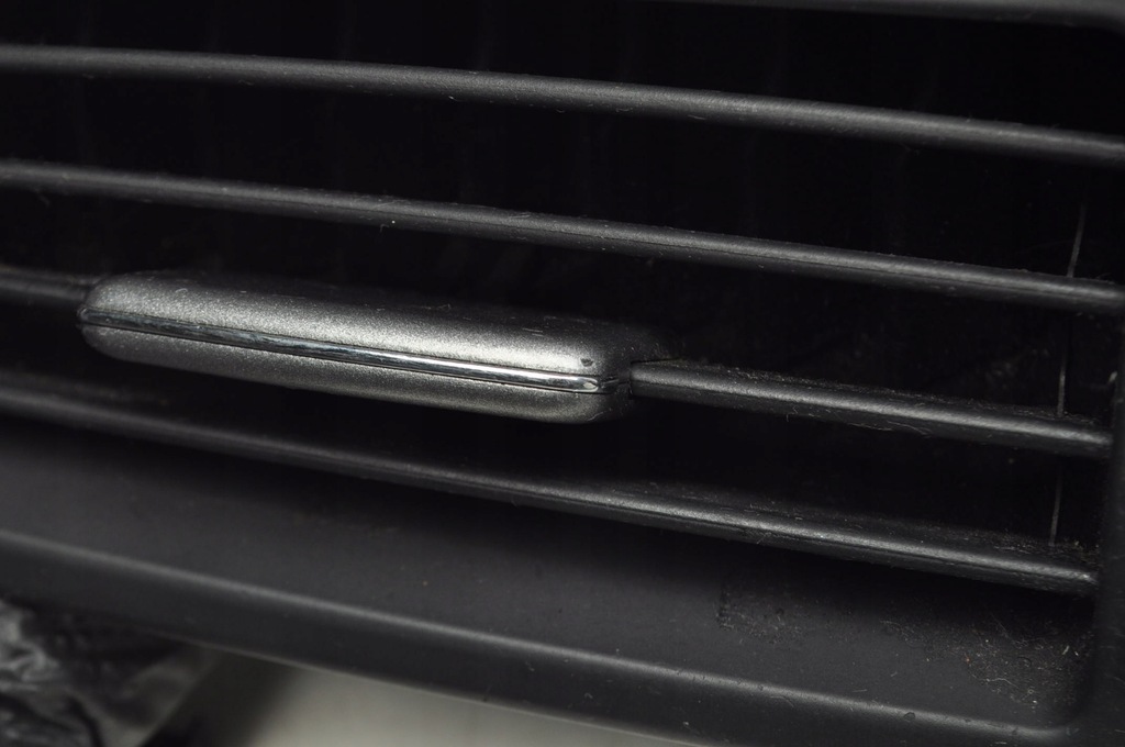 фото №10, Mercedes r171 w171 решётка решётки обдув средняя a1718300954