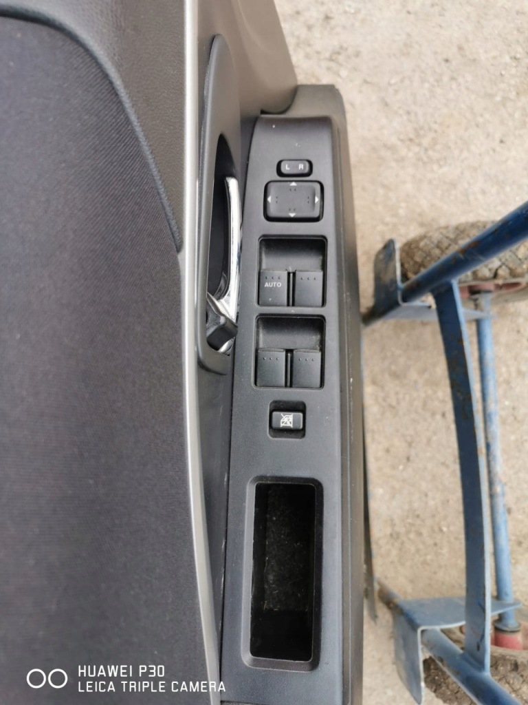 фото №1, Переключатель панель окон стекло mazda5 cw europa 10-15