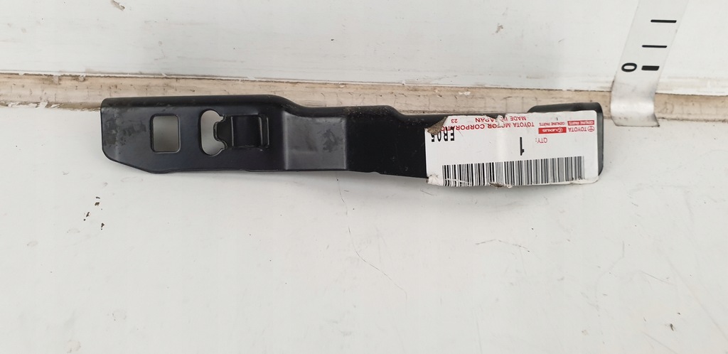 фото №1, Направляющая кронштейн лампа левая prius 5 v 12- oryg новый