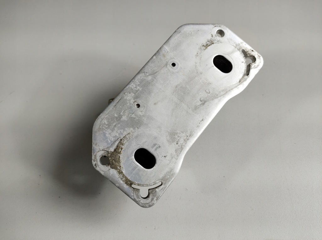 фото №6, Volvo v60 d4 13r- радиатор масла 31293761