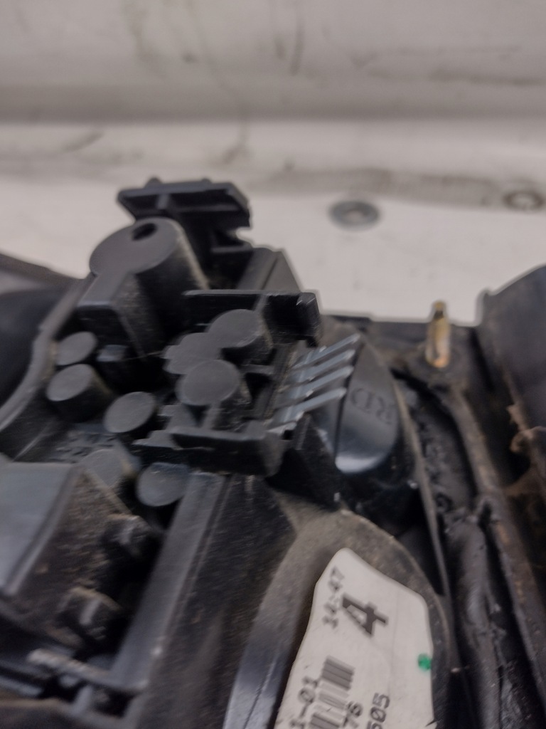 фото №11, Права лампа w крила nissan primera p11 lift sedan оригінальний номер 265509f505