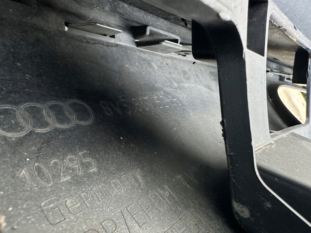 фото №11, Бампер задня задній audi s3 8v 8v5 sedan 13- 8v5807511c + дифузор 8v5807521h