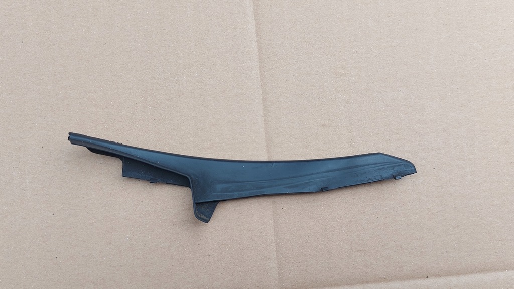 фото №1, Заглушка жабо левая toyota corolla verso 04-09