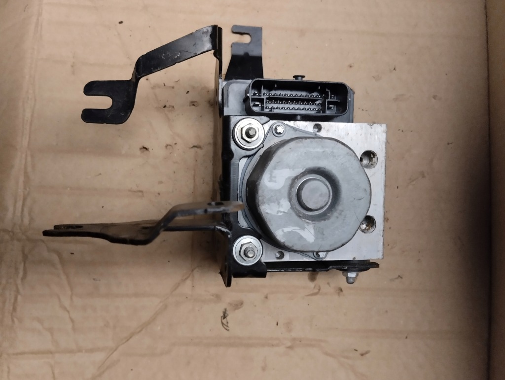 фото №2, Насос тормозная abs renault clio iv 4 476609761r