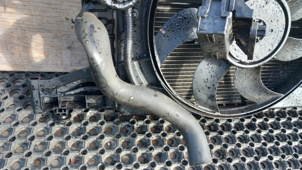 фото №4, Opel astra j 1.7 радіатор вентилятор комплект