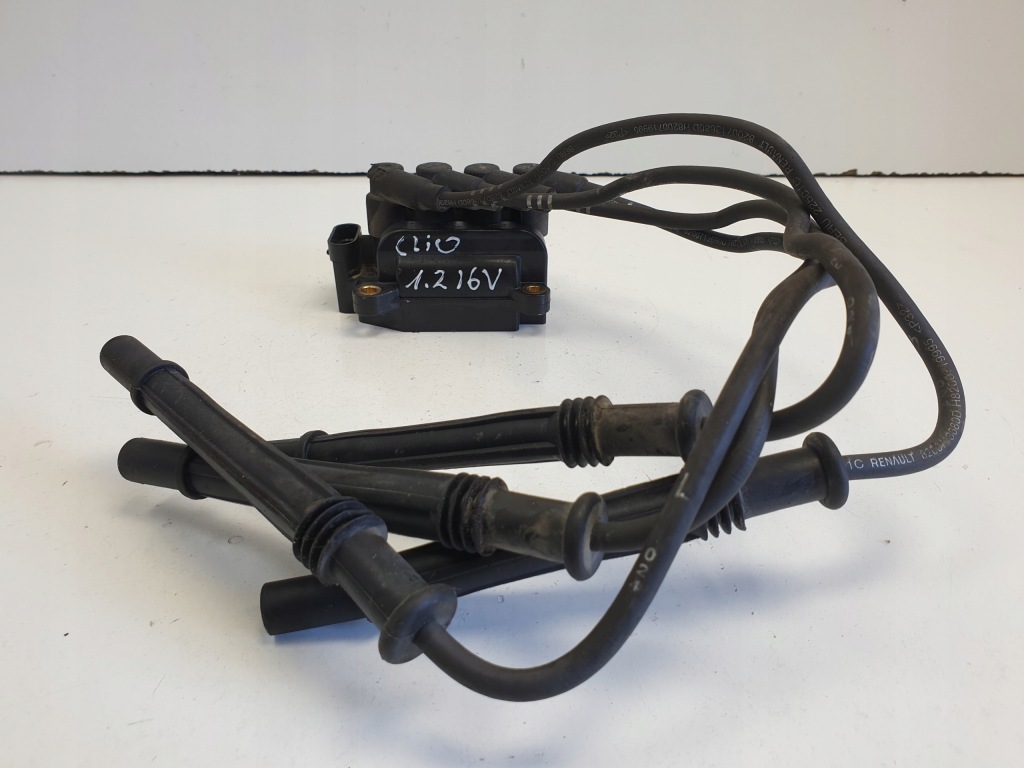 фото №1, Renault clio 1.2 16v катушка зажигания 77040001