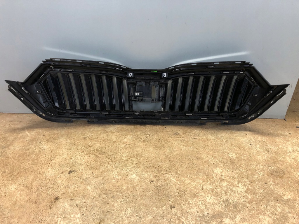 фото №2, Решітка радіатора skoda octavia iv