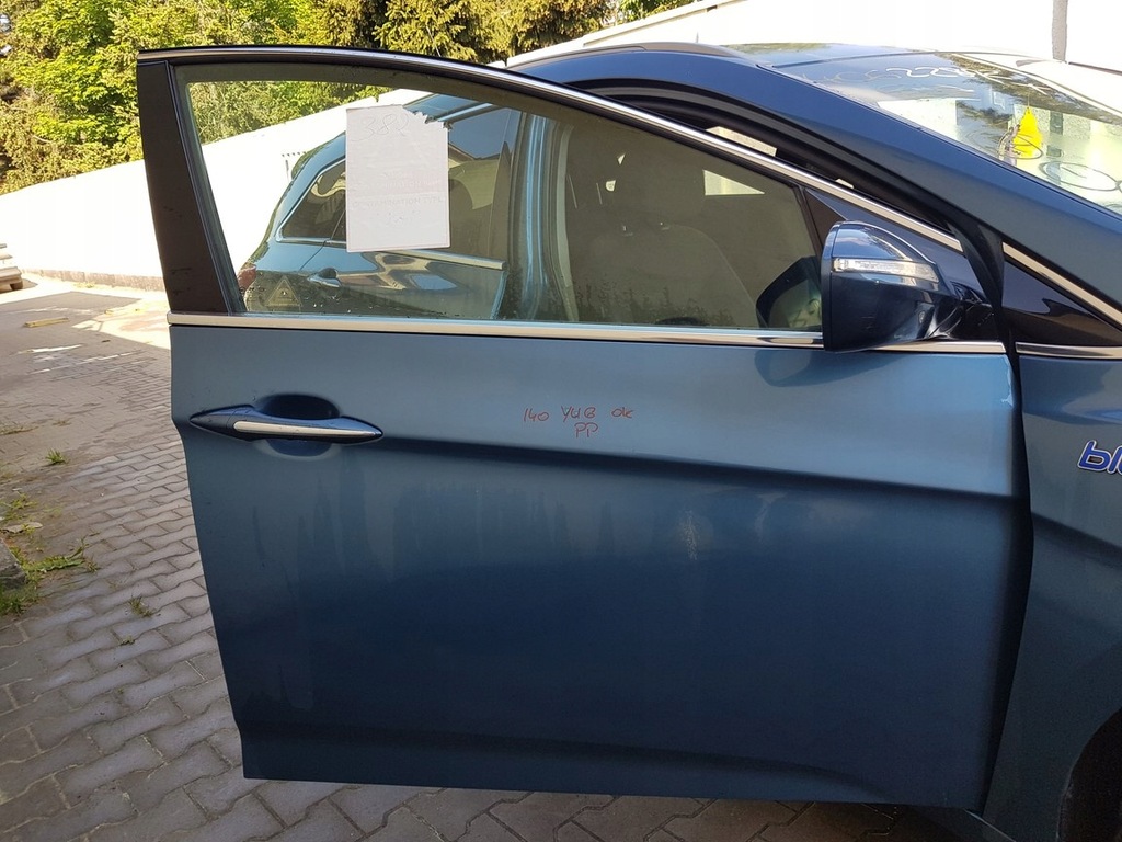 фото №1, Hyundai i40 kombi дверь правый перед yu6 2011-