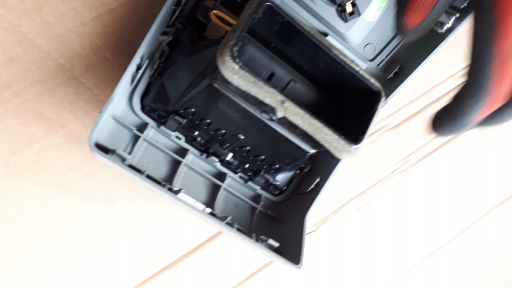 фото №9, A5 8w рамка захист тунель 8w0864376 a4 b9