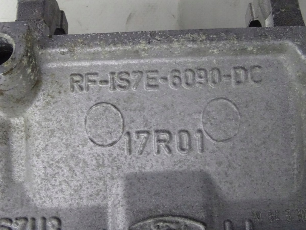 фото №14, Ford mondeo mk3 00-07 2.5 v6 lcbd головка правая