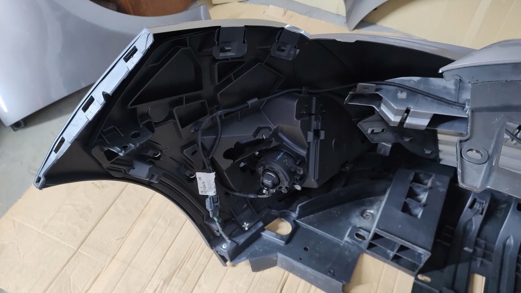 фото №9, Бампер передний renault grand scenic iii tekng 2010 europa