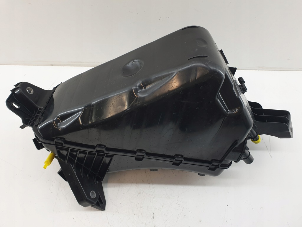 фото №12, Бак насос adblue vw caddy iv 4 20-24 5r3131877e 5q0131969g 0444040074