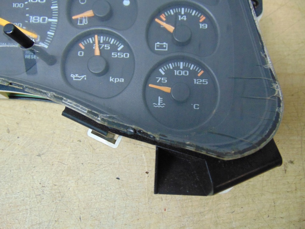фото №6, Счетчик приборная панель chevrolet tahoe 5.3 1999- 15055360