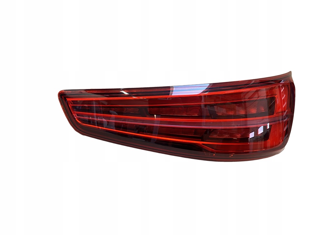 фото №1, Audi q3 8u lift лампа права задня led 8u0945094m