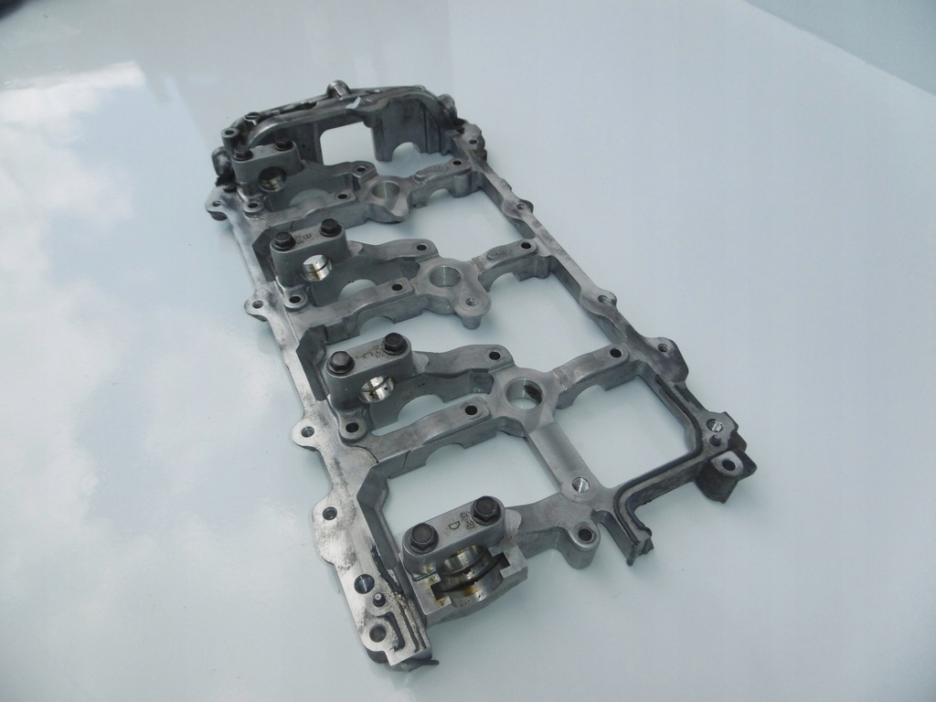 фото №4, Рамка корпус головки правая infiniti nissan 3.7 v6