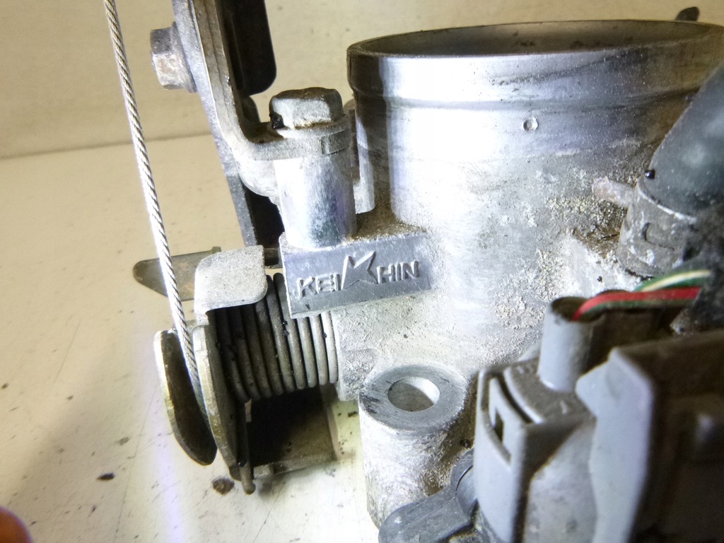 фото №6, Дросельна заслінка honda hrv 1.6 1999r. d16w1