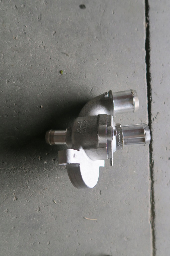 фото №1, Ford kuga mk3 escape 2.5 гибрид корпус термостат