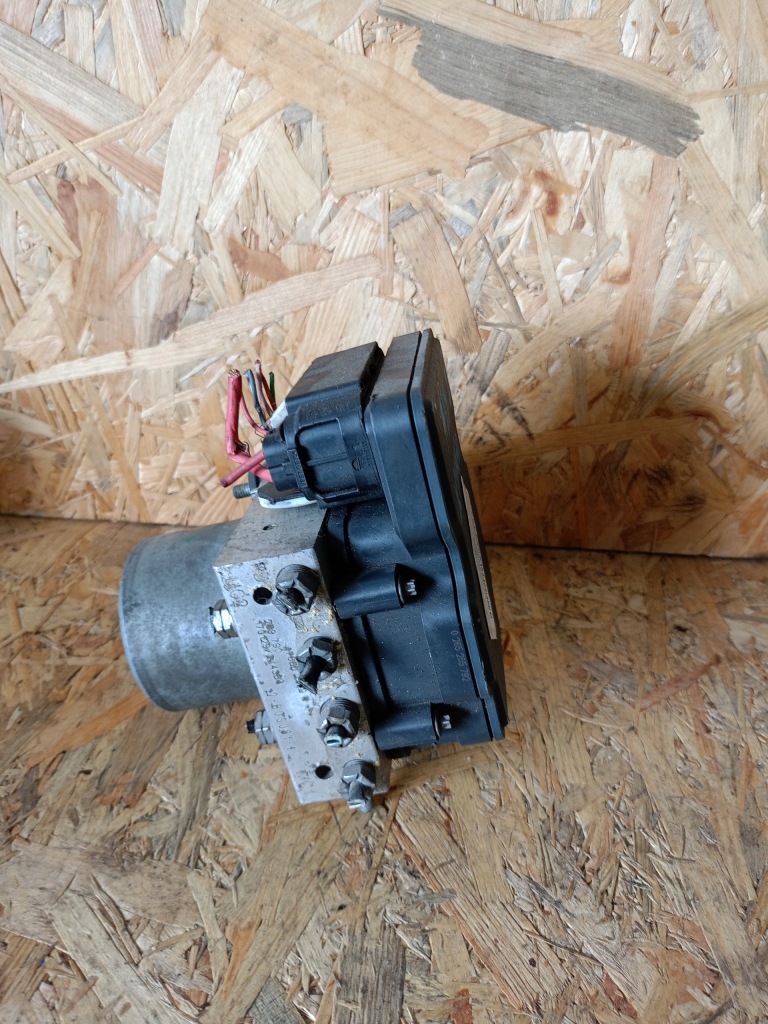 Купити Renault kangoo iii рестайлінг  насос abs 476602079