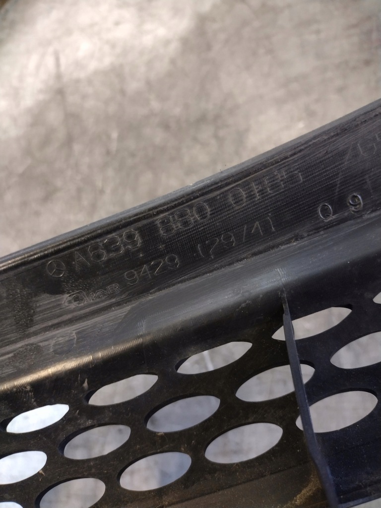 фото №15, Решётка радиатора решётка радиатора a6398800185 mercedes viano w639