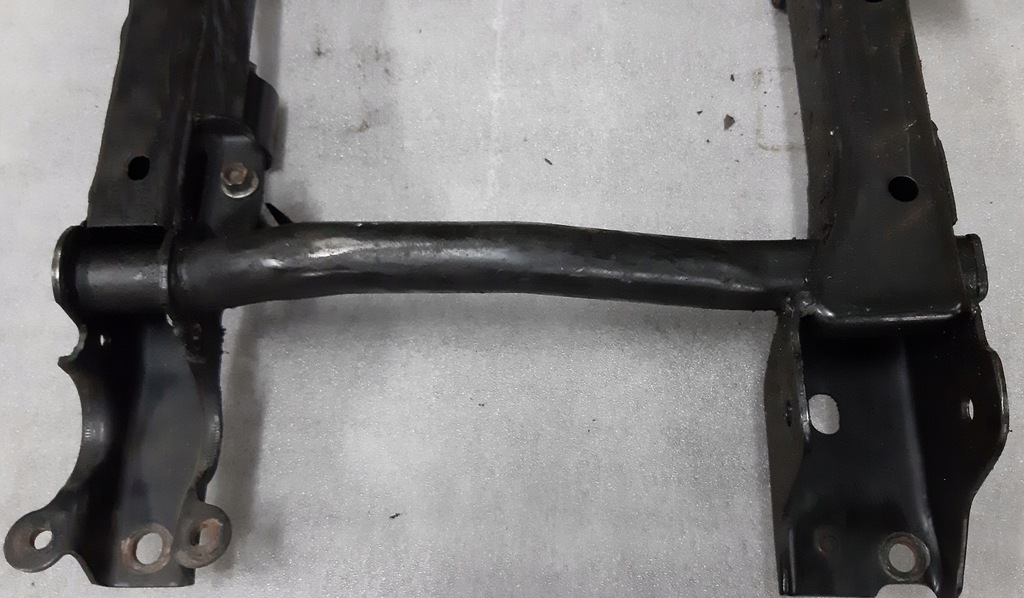 фото №11, Mercedes ml w163 рама балка підрамник перед