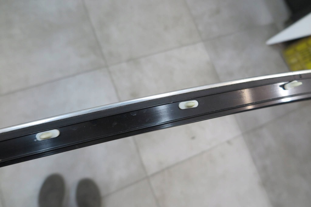 Молдинг кровельная крыша правая mercedes benz clk w209 рестайлинг Киев