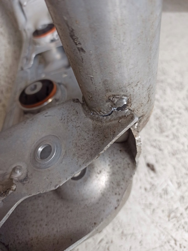 фото №8, Jaguar ipace i-pace підрамник підрамник задні задня поперечина