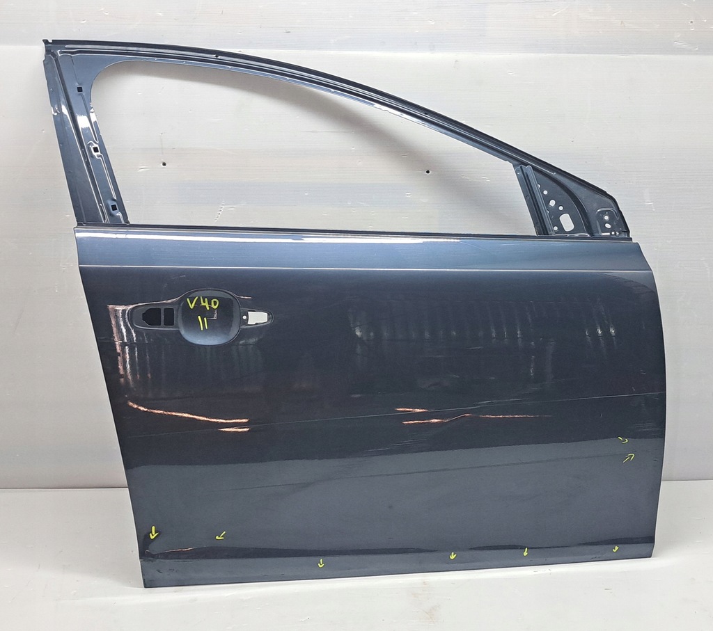 фото №1, Volvo v40 ii 2012- двері праве перед передні