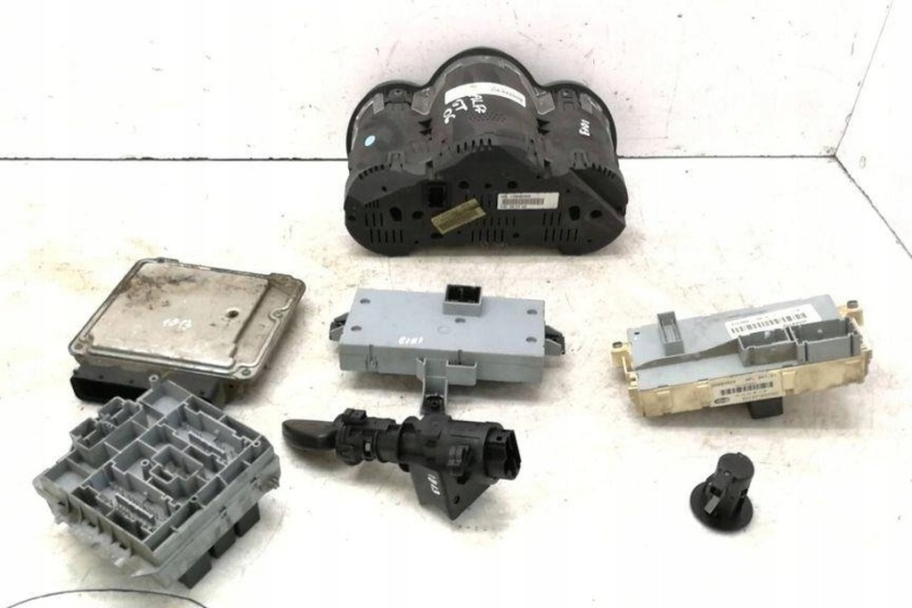 фото №10, Комплект зажигания alfa romeo gt 937_ 0281011511 1.9l дизель 110kw 2004