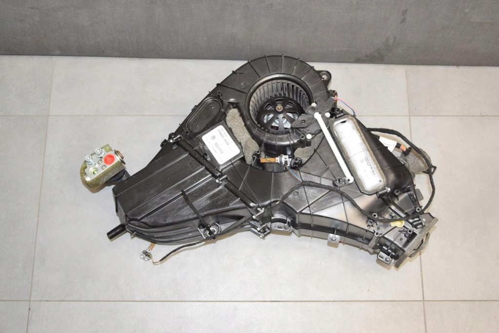 фото №1, Vw touareg 7p отопитель задняя 7p6820003a
