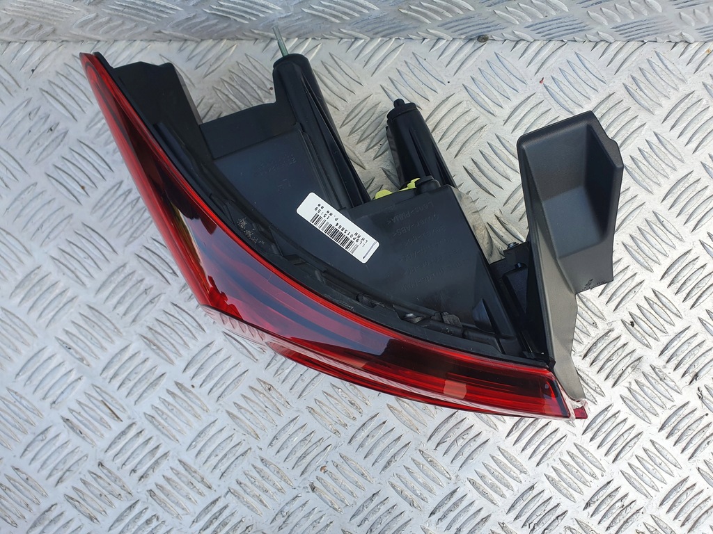 фото №3, Лампа лівий задня renault arkana 21-