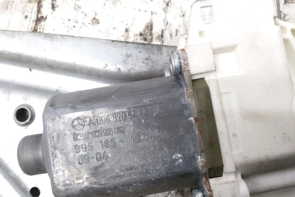 фото №7, Подъемник стекло левых передних дверь vw crafter фургон sy_ a9067200046