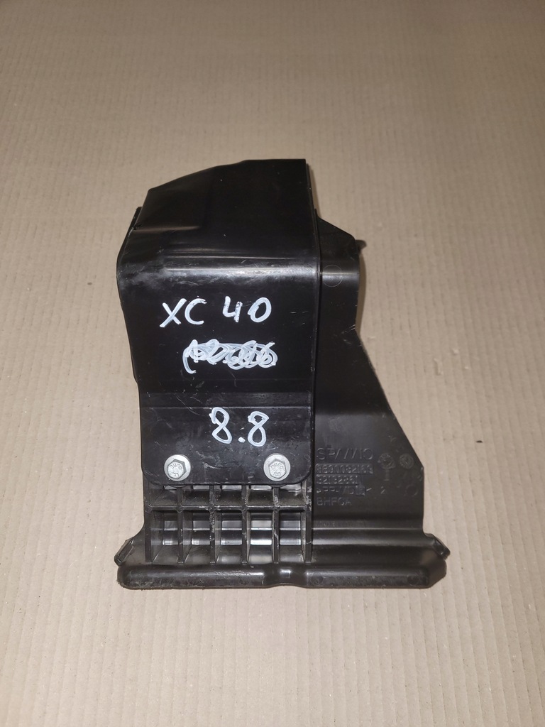 фото №1, Volvo xc40 кронштейн кронштейн акумулятор