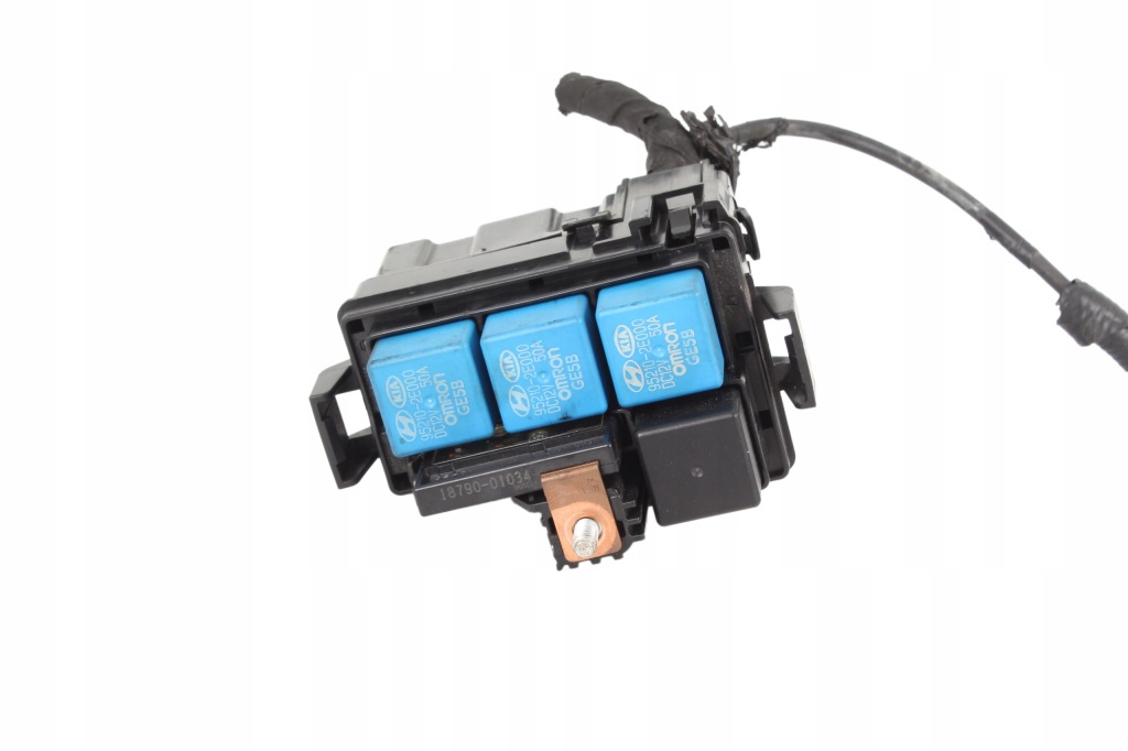 Купить Корпус коробка предохранителей hyundai i30 fd 18790-01034