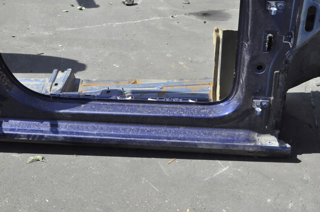 фото №4, Volkswagen golf vii чверть лонжерон права перед