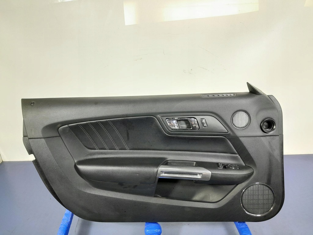 фото №1, Ford mustang mk vi оббивка двері перед ліва