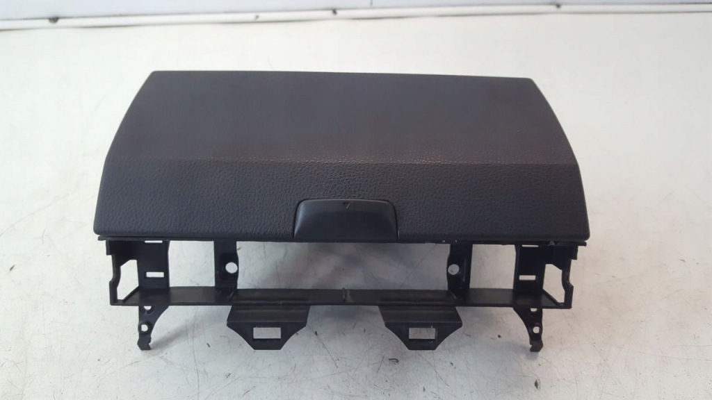 фото №1, Бардачок консоли mazda 6 gg 2,3