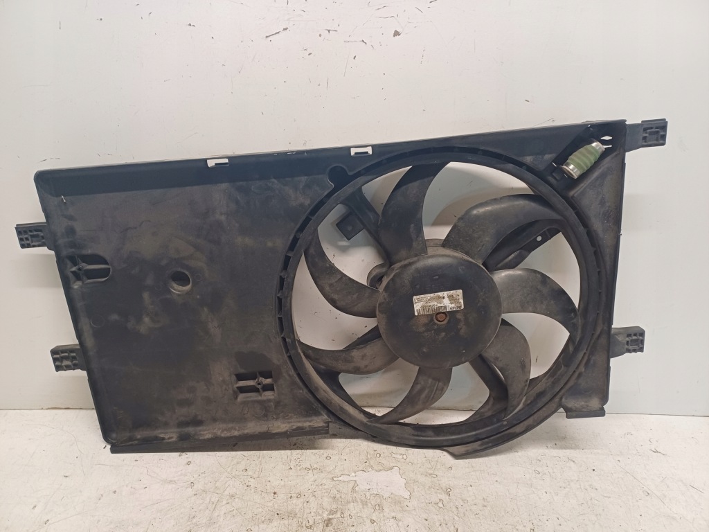 Fiat fiorino 3 3 07- вентилятор радіатора 51780658 в Україні