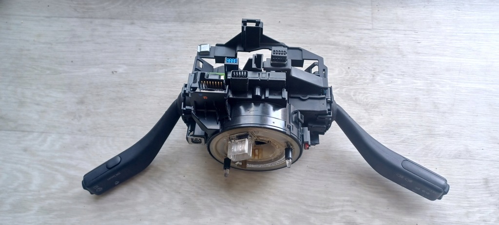 фото №1, Переключатель комбинированный лента vw golf v plus 1k0953513a