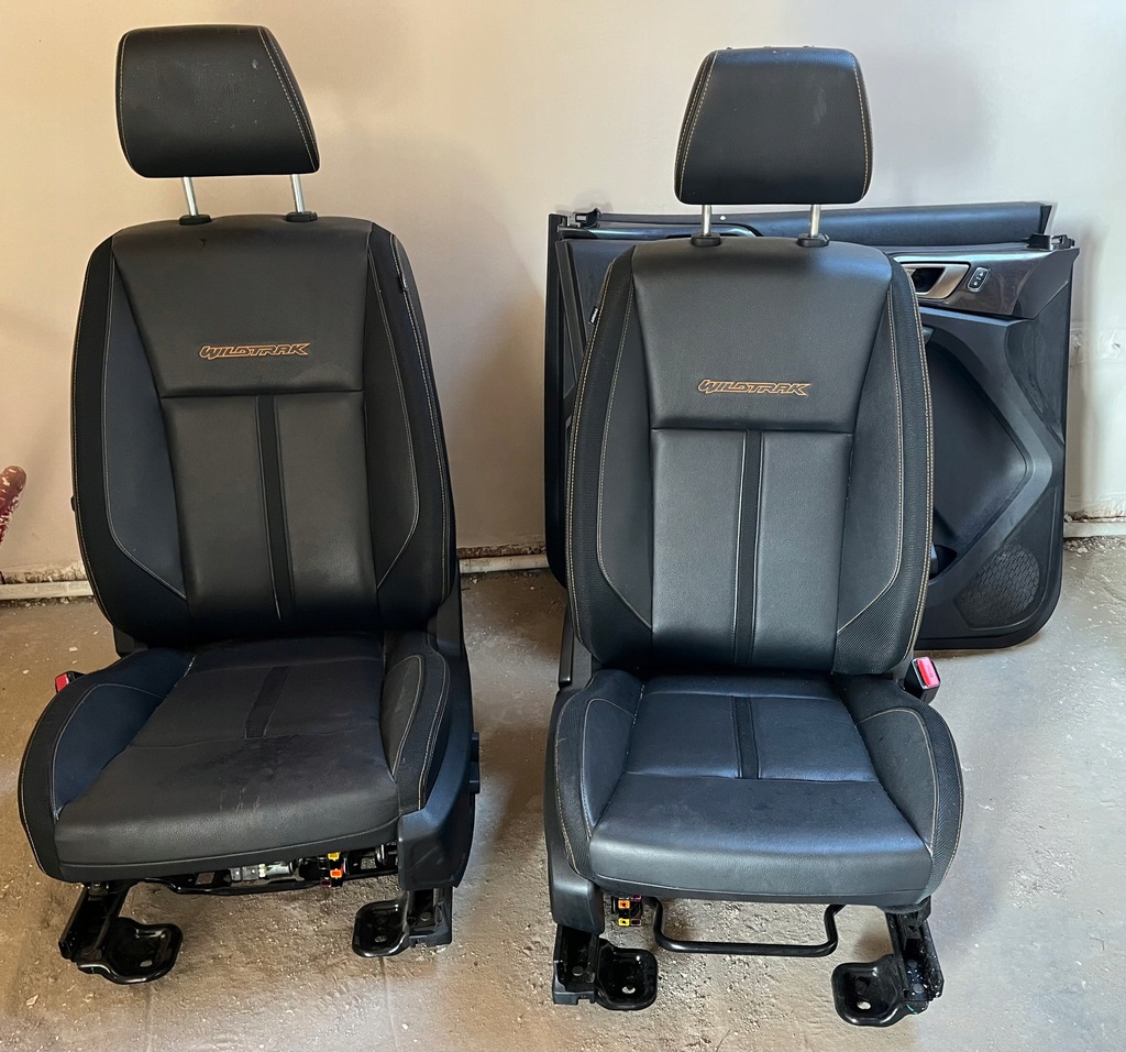 фото №1, Ford ranger сидіння заднє сидіння оббивка 19-22