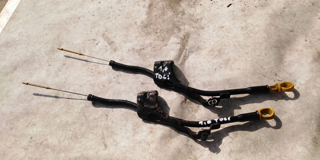 фото №1, Щуп оливи 1,6 tdci focus mk3 courier connect