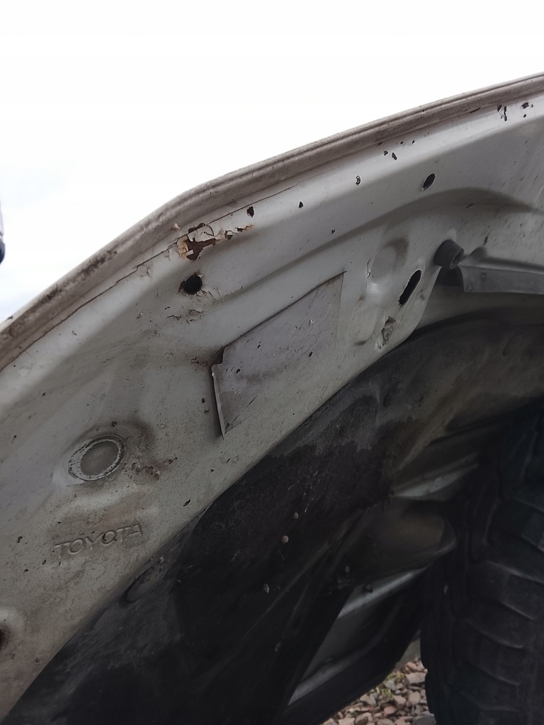 Toyota hilux vii 2012 капот Недорого