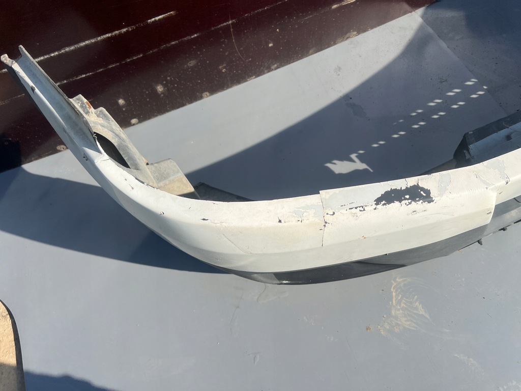 фото №8, Iveco daily 06- бампер перед передний белый чёрный цвет iii iv v