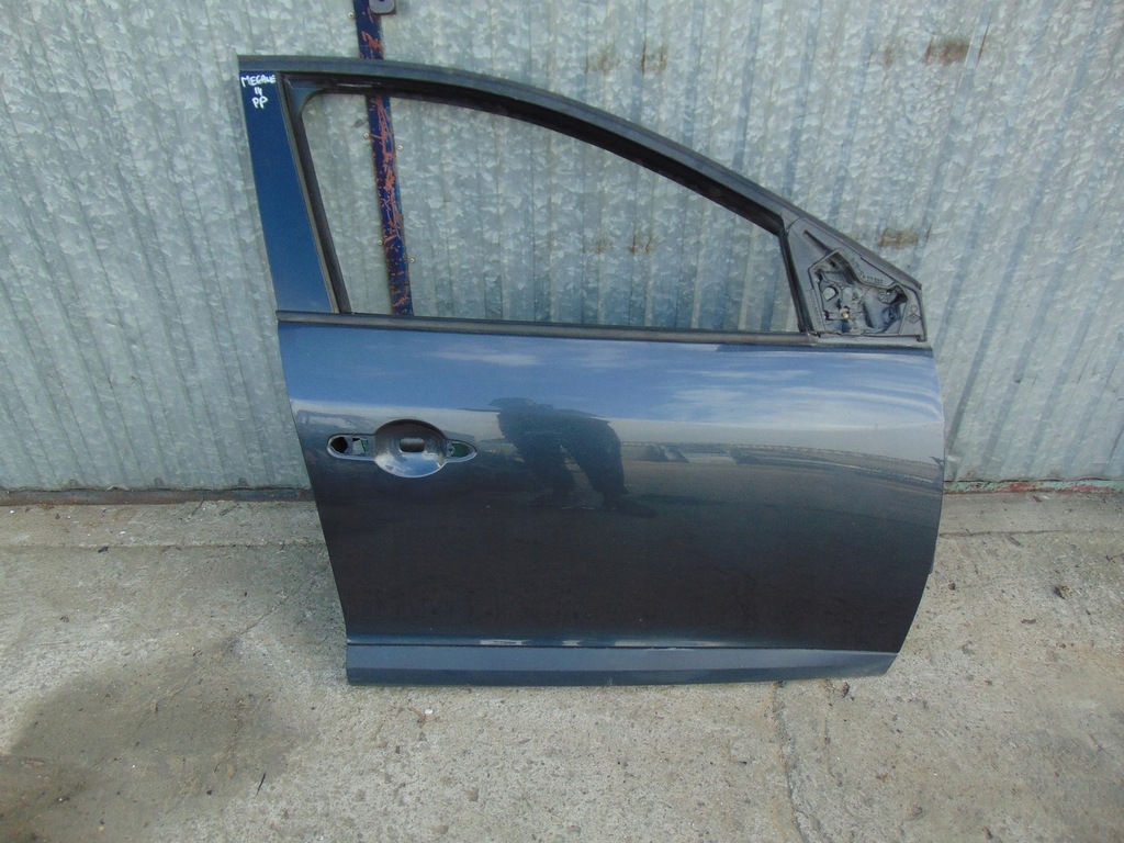 фото №2, Дверь правый перед renault megane iii kombi