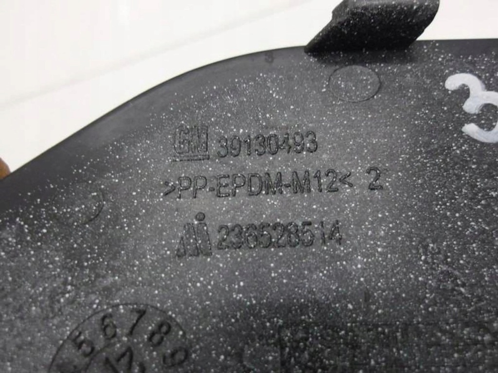 фото №3, Opel astra k заглушка hak бампер перед