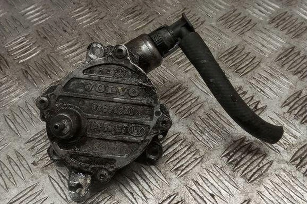 фото №1, Насос вакуумный volvo s60 i 08658230 2.4l дизель 2002