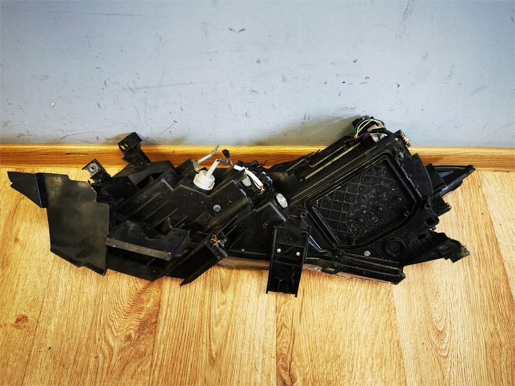 фото №8, Mazda 6 ii gh lift лампа правая перед anglik