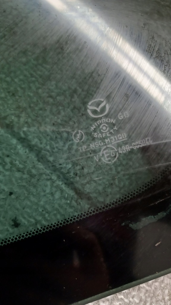 фото №4, Стекло кузовная правая mazda 5 06r van